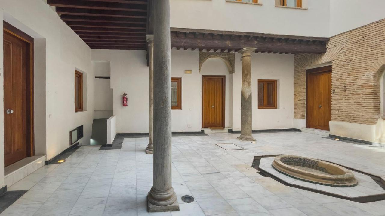El Patio Del Regidor - Apartamentos Aloha Toledo Exterior foto